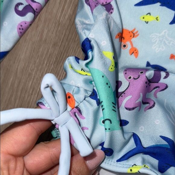 Cat & Jack Blue and Green Rashguard Swimwear - Picture 3 of 4